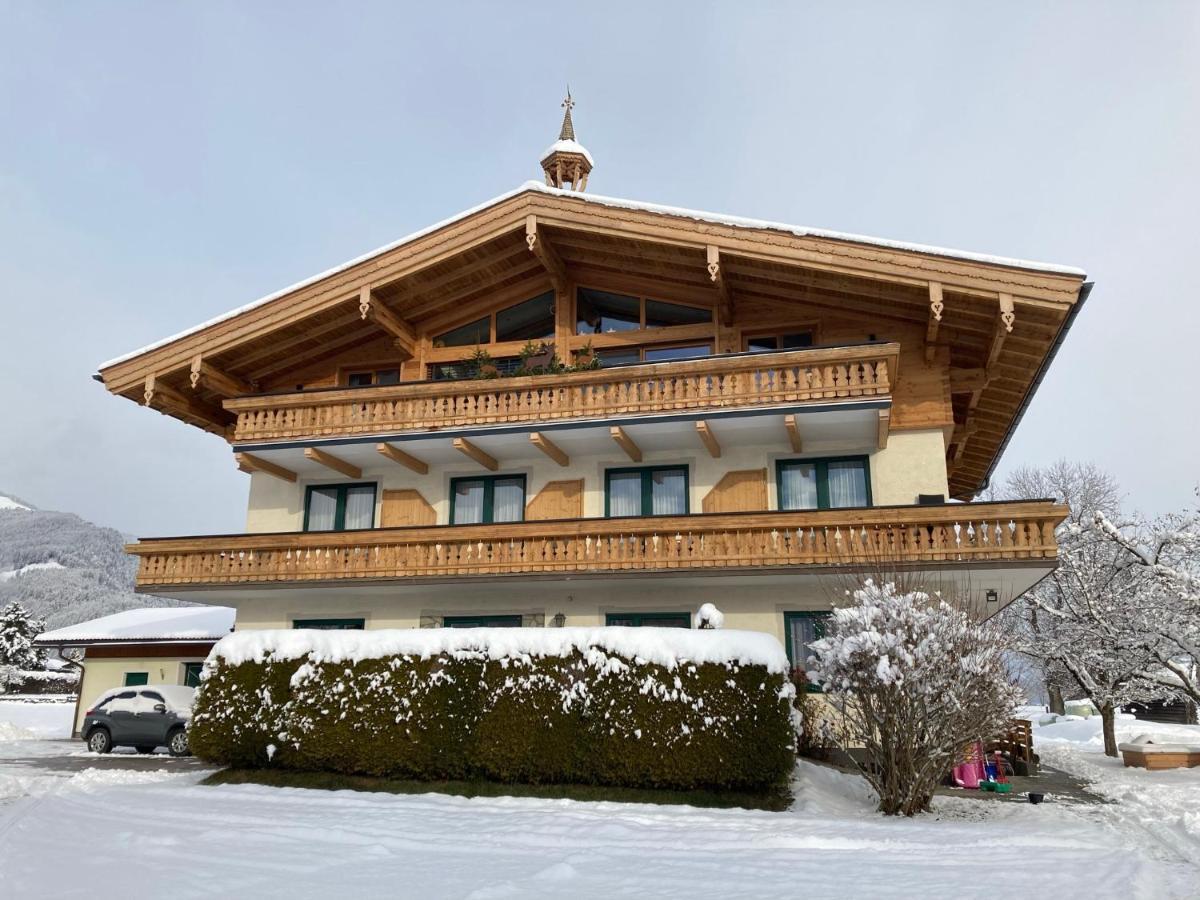 Appartement Pointschneiderhof Maishofen Esterno foto