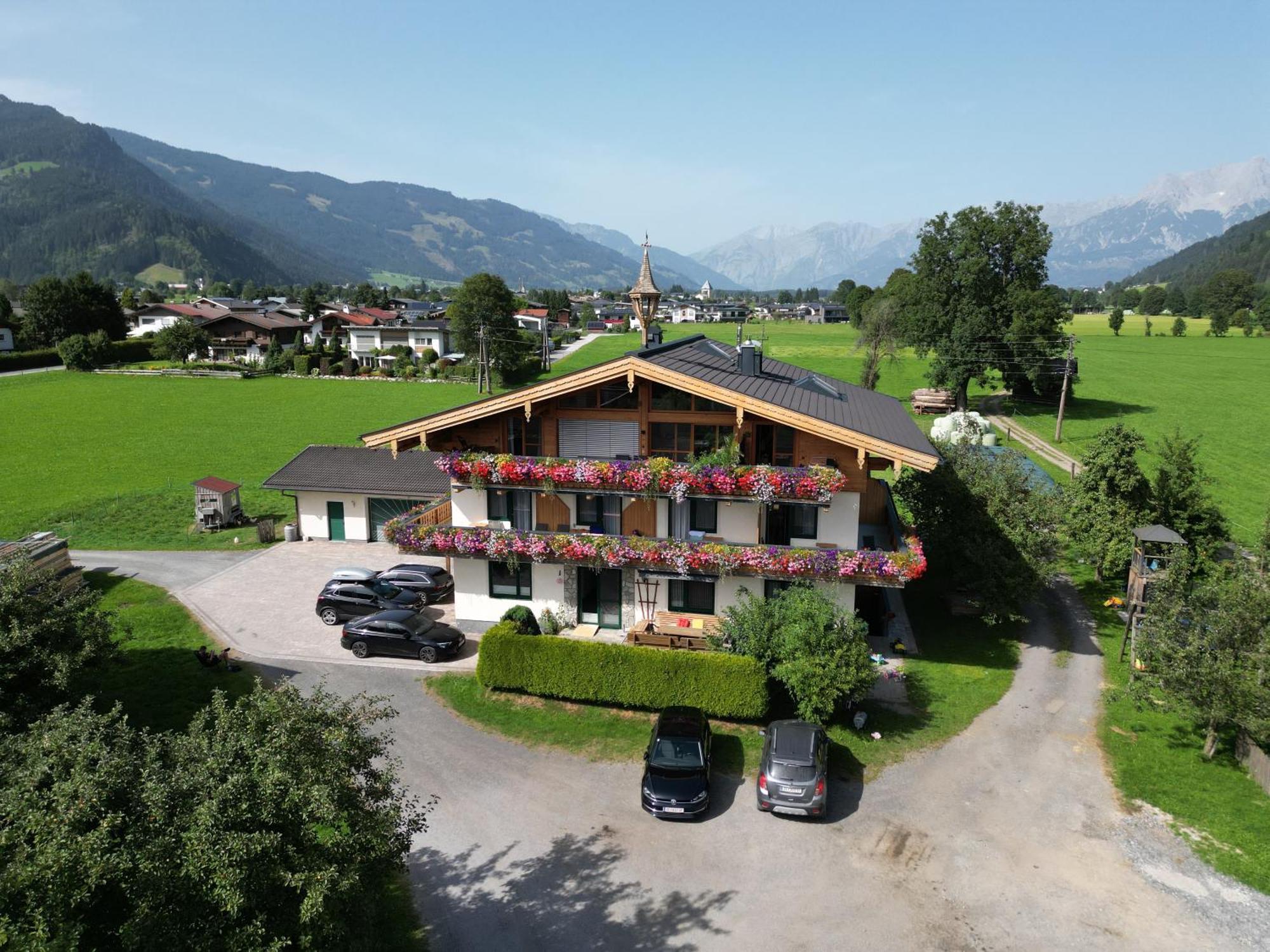 Appartement Pointschneiderhof Maishofen Esterno foto